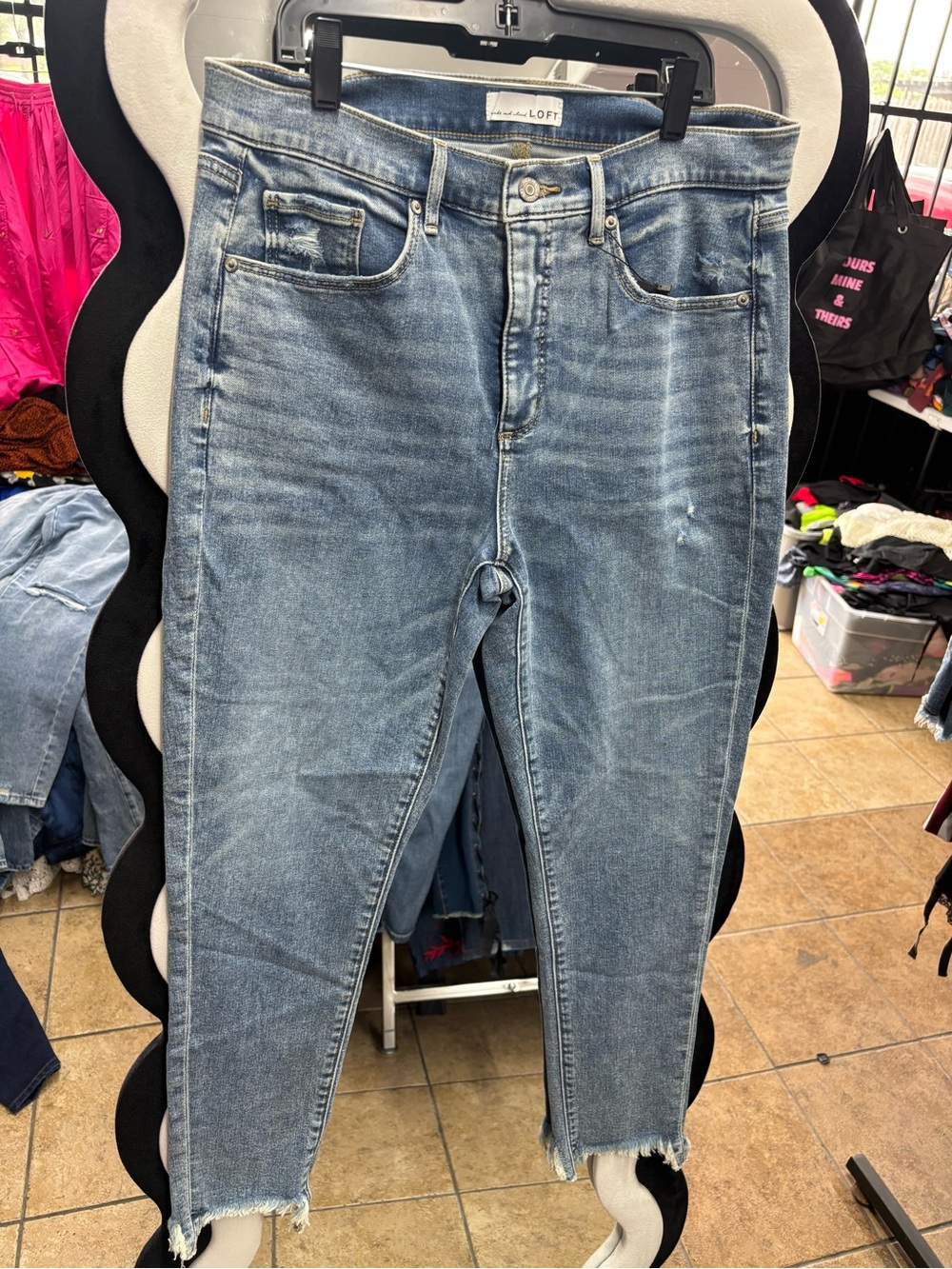 LOFT Women's Skinny Jeans - Light Blue Wash
